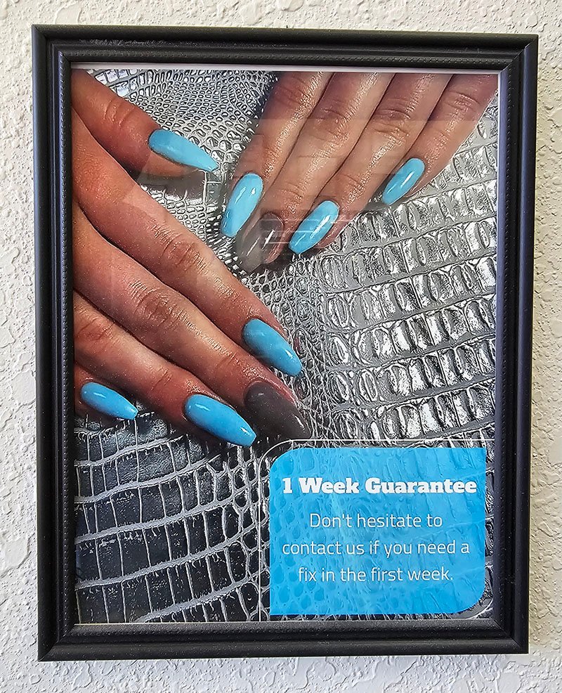 Beautiful Nails 1 week guarantee